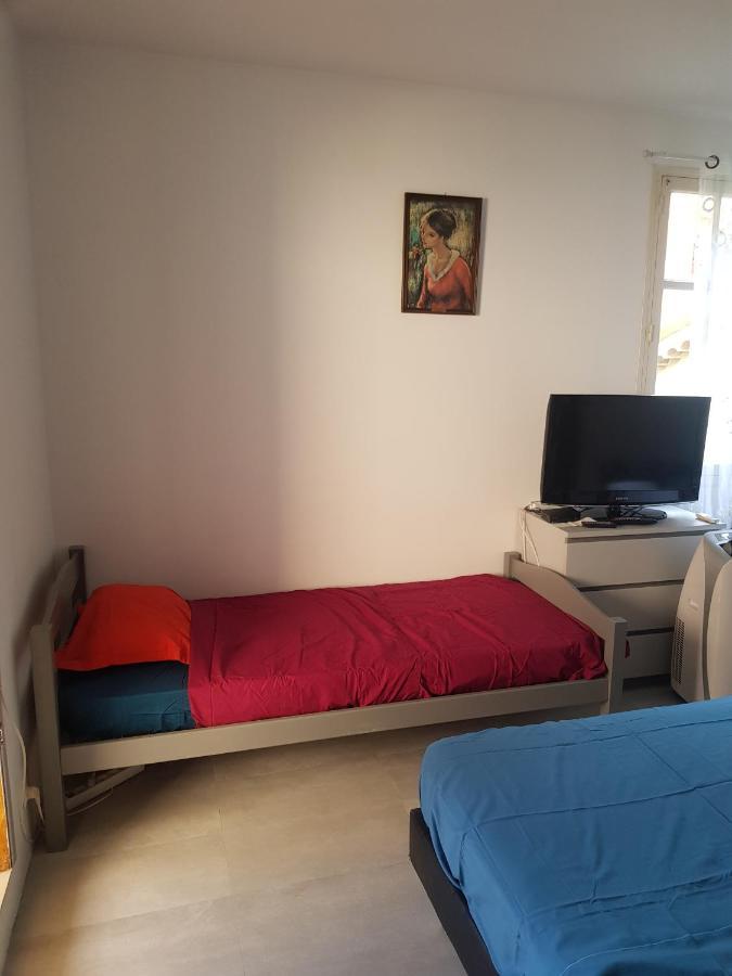 Studio Pour 3 Personnes Au Calme Dans Villa Nice Exteriör bild